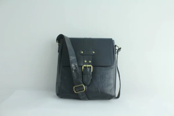 Black Crocodile Texture Leather Crossbody Bag for Men 8 Black Crocodile Texture Leather Crossbody Bag for Men 8