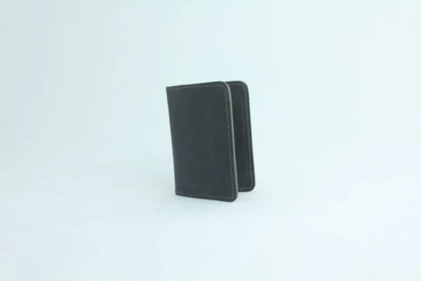 Compact Bifold Leather Card & Cash Holder 4