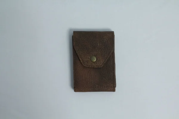 Compact Multi-Pocket Leather Card Organizer 2