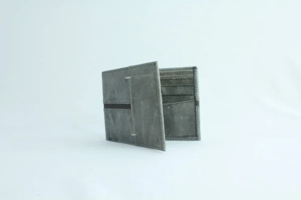 Handcrafted Espresso-Brown Leather Card Wallet for Men 1 Handcrafted Espresso-Brown Leather Card Wallet for Men 1