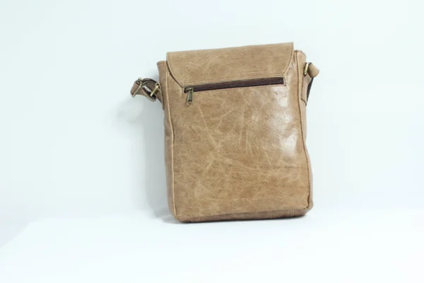 Leather Crossbody Sling Bag for Men – Vintage Buckle Flap 3