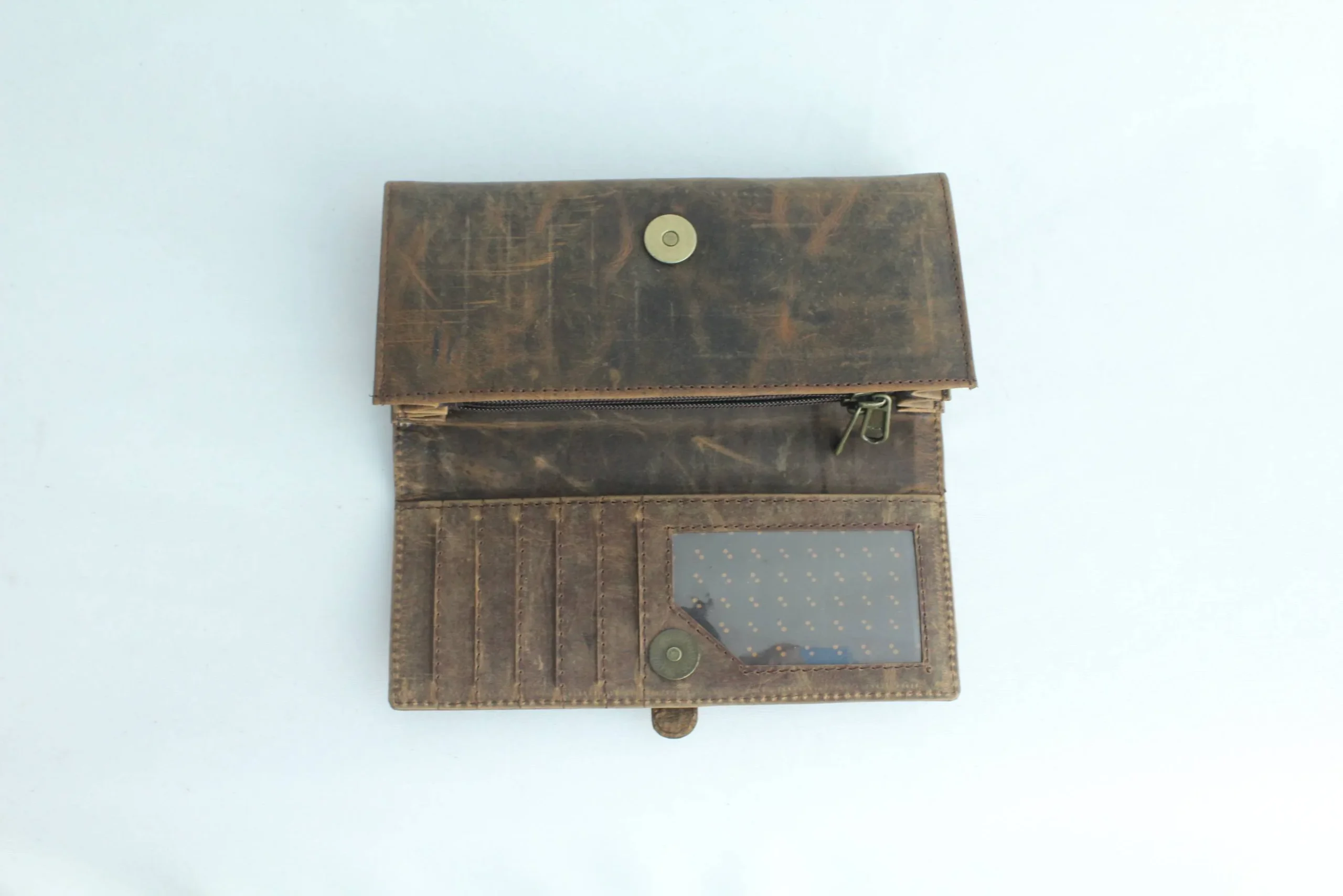 Vintage Brown Leather Trifold Clutch Wallet with Tab Closure 3