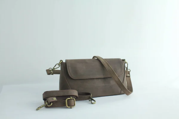 Vintage Genuine Leather Flap Crossbody Bag – Handmade Everyday Shoulder Purse 4