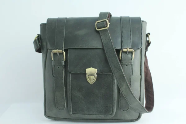 Vintage Leather Sling Bag for Men– Charcoal Black Shield Clasp 2