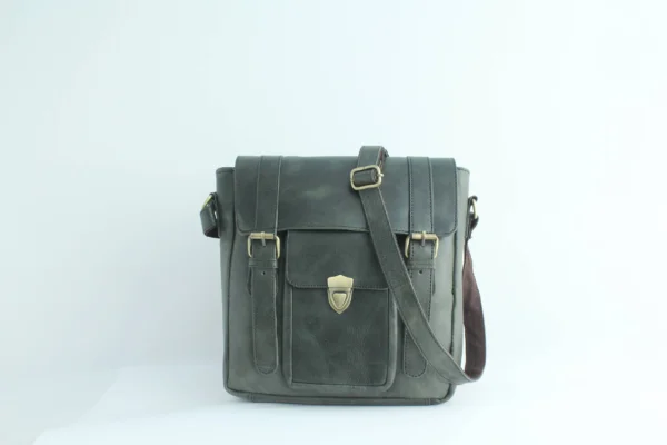 Vintage Leather Sling Bag for Men– Charcoal Black Shield Clasp 3