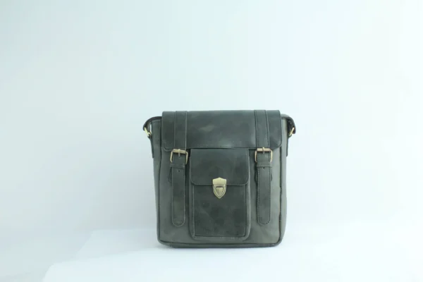 Vintage Leather Sling Bag for Men– Charcoal Black Shield Clasp 9